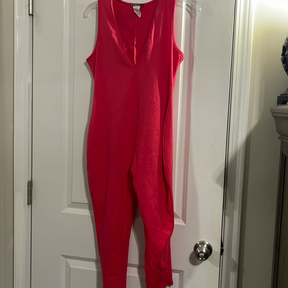 Spandex v-neck jumpsuit